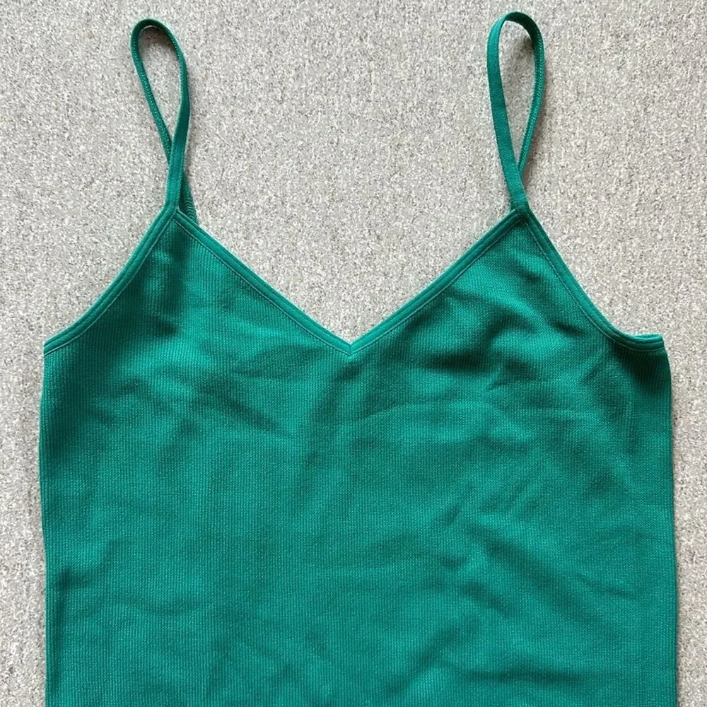 NWOT Free People V-neck Soft Stretchy Fitted Cami Tank Top Bra in Green XS/S